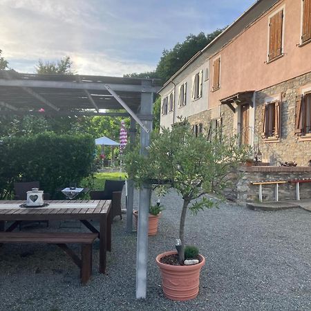 Casa Petra - Casa Tre Stelle - Casa Caneva - Ferien Fuer 6-14 Personen Ponti Exteriör bild
