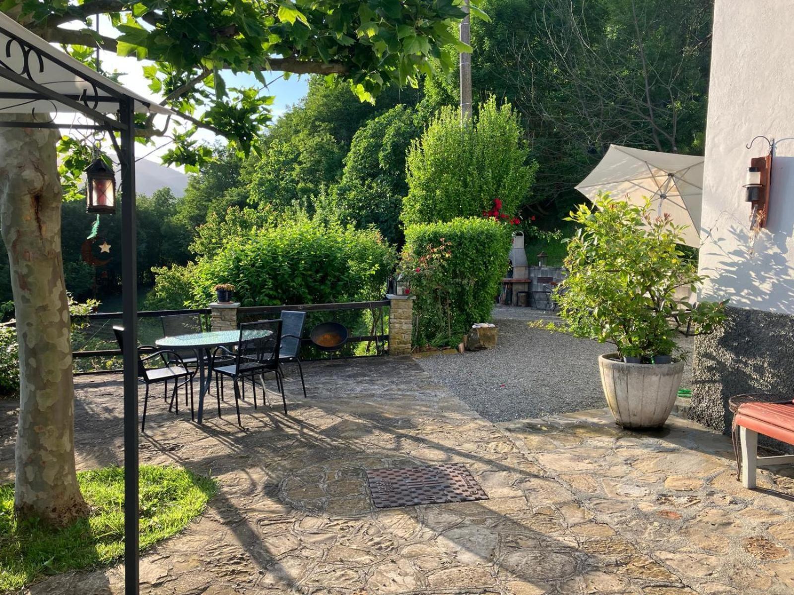Casa Petra - Casa Tre Stelle - Casa Caneva - Ferien Fuer 6-14 Personen Ponti Exteriör bild